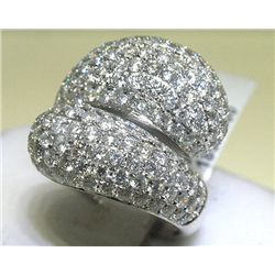 18K GOLD DIAMOND RING