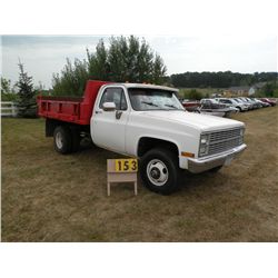 1983 Chev 1 ton 1GBJK34M0DV123923