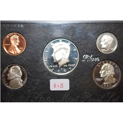 1977-S US Mint Proof Set; EST. $8-15