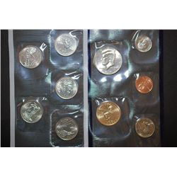 2003-P US Mint Coin Set & US Mint State Quarter Coin Set With COA Included; UNC; EST. $5-10