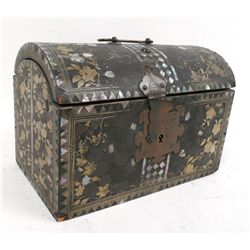 Black Lacquer and Mother of Pearl Inlaid Dome Lid Box, Chinese, 20th C., N9ENBC