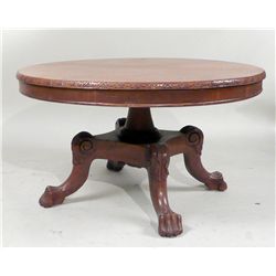 Colonial Revival Round Low Table, American, early 20th C., N9ENBH