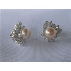 BUTTERFLY CZ PEACH PEARL SILVER EARRINGS***METAL: SILVE