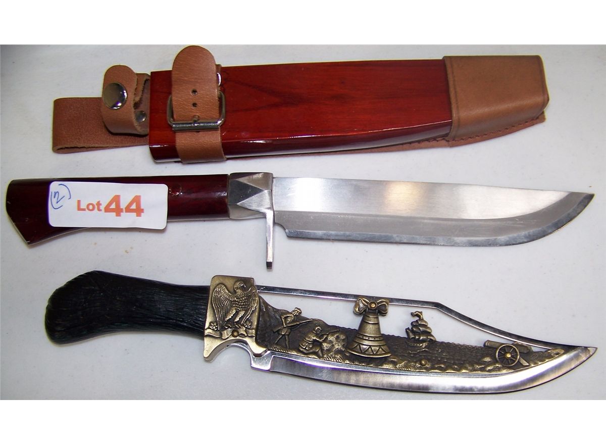 (2X)Two Fine Decorative Hunting Knives