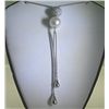 Image 1 : 18K GOLD DIAMOND AND PEARL NECKLACE