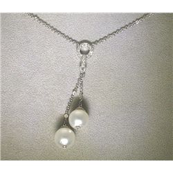 18K GOLD DIAMOND AND PEARL NECKLACE