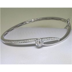 18KW BANGLE WITH DIAMONDS