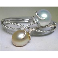 18K PEARL AND DIAMOND BANGLE