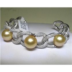 18K PEARL AND DIAMOND BANGLE