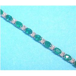 14K GOLD EMERALD AND DIAMOND BRACELET