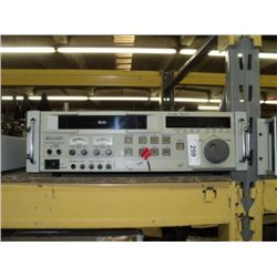 PANASONIC AG-7350 VCR