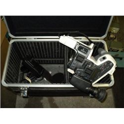CANON V1 DIGITAL L1 CAMERA & RECORDER W/ CASE
