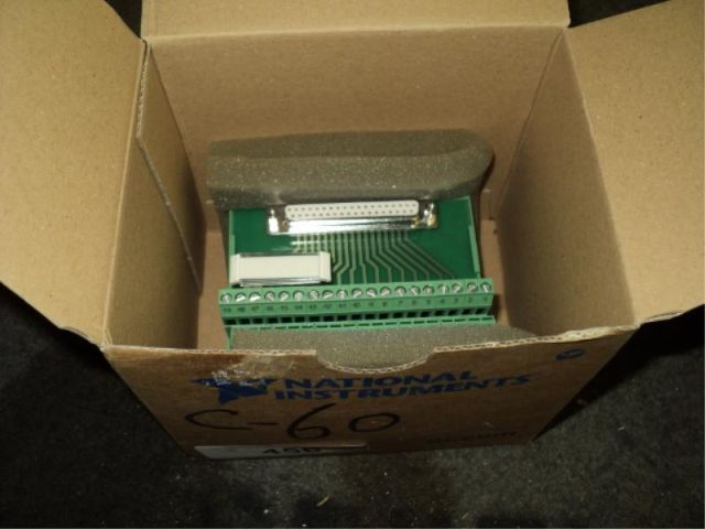 BOX: NATIONAL INSTRUMENTS TERMINAL BLOCK