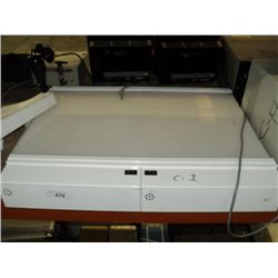 LIGHTED X-RAY SCREEN