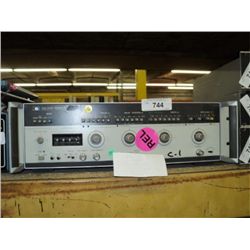 HP 214B PULSE GENERATOR