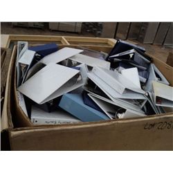 LOT OF NOTEBOOK BINDERS