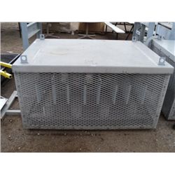 LOT WITH AUIXER CONDENSER