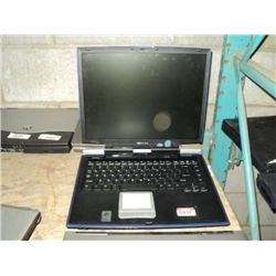 TOSHIBA SATELITE A10 LAPTOP