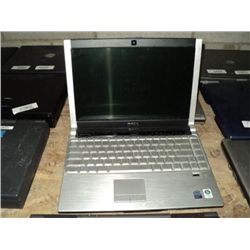 DELL XPS M1330 LAPTOP