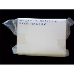 Atlanta Barves & Greg Maddux trading cards