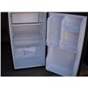 Image 3 : Magic Chef Mini Fridge