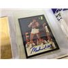 Image 2 : LIMITED EDITION MUHAMMAD ALI COLLECTOR SET