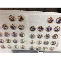 BINDER WITH APPROX 150 WAYNE GRETZKY CARDS,