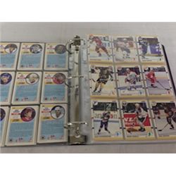 BINDER SCORE 1989/90 HOCKEY CARDS, MARVEL COMICS