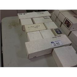 LARGE LOT OF ASSORTED HOCKEY CARDS