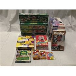 LARGE LOT OF BASEBALL COLLECTOR CARDS ALL