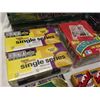 Image 2 : LARGE LOT OF BASEBALL COLLECTOR CARDS ALL