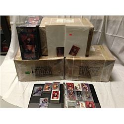 LARGE LOT OF DAWN & BEYOND COLLECTORS CARDS