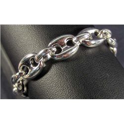 902 - SILVER GUCCI LINK BRACELET - MARKED 925