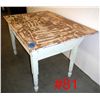 Image 2 : Primitive table