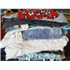 Image 1 : Stack of Blankets