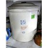 Image 1 : Redwing Crock #15 with Lid