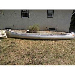17ft Alumicraft Canoe