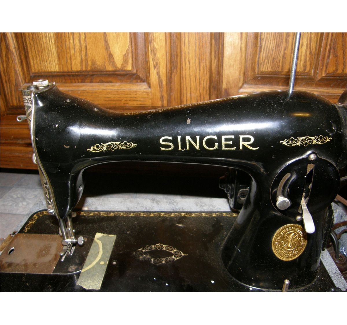 1938 Singer Sewing Machine w/Case AF Series Model 15