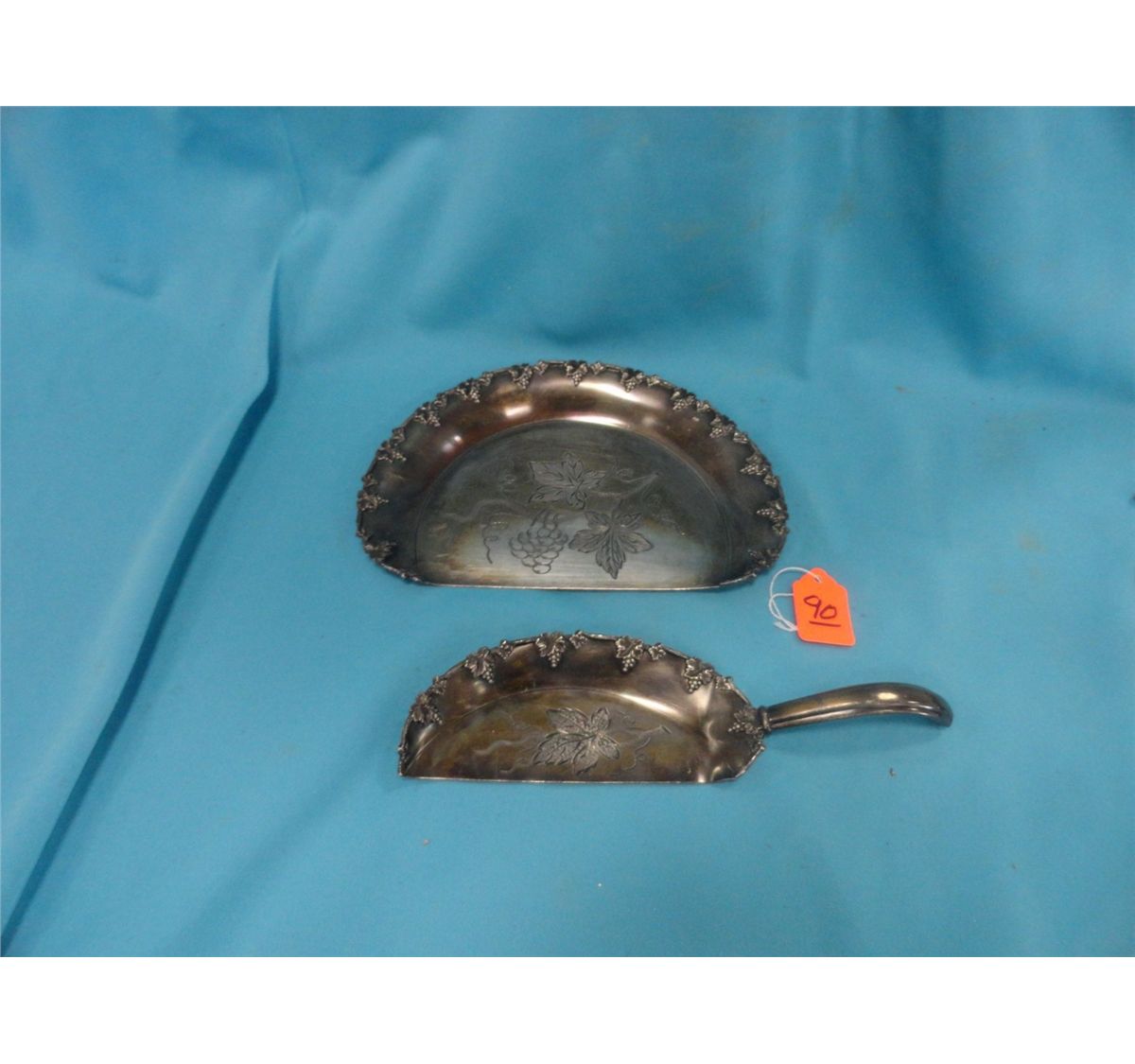 Sterling silver crumb butler, 2 pc., marked w/ star W inside spider web ...