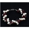 Image 2 : 150.4CTW 8" RED-WHITE FRESHWATER PEARL AND CHIPPED STON