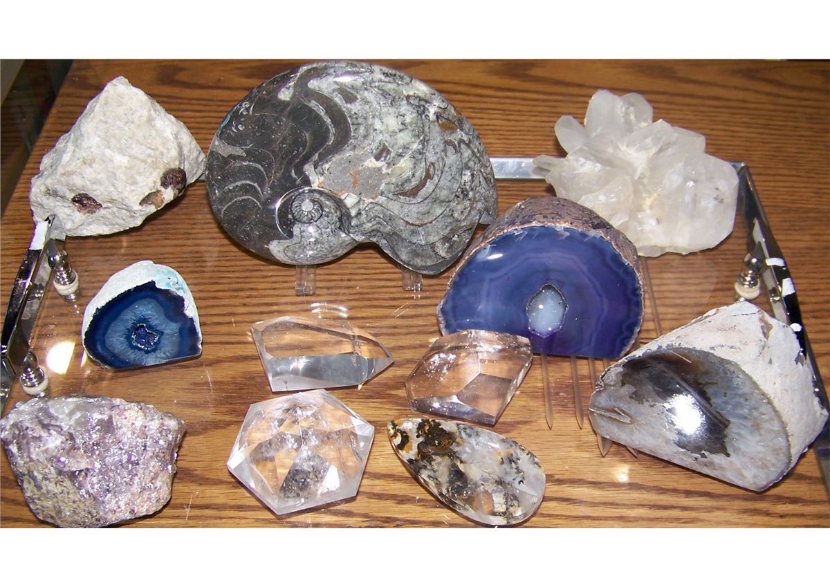 (11) PIECE AMAZING RARE ROCK, & MINERAL COLLECTION AS SHOWN