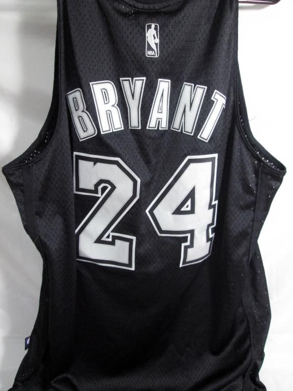 Kobe Bryant Black Jersey