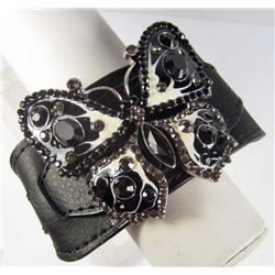 8989 - BLACK & WHITE SWAROVSKI CRYSTAL BRACELET W/ LEATHER BAND