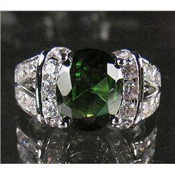 3471 - WHITE GOLD PLATE RING W/EMERALD/WHITE TOPAZ - SZ 8 - 25.5 CTW