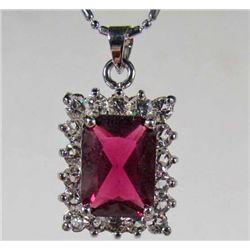 4169 - SILVER TONE PENDANT W/CHAIN AND SWAROVSKI CRYSTALS