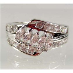 942 - WHITE GOLD PLATED PINK SAPPHIRE & WHITE TOPAZ RING
