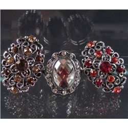 340 - LOT OF 3 NEW SILVER COLOR RINGS W/ RHINESTONES