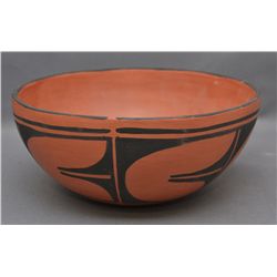 Santo Domingo pottery bowl