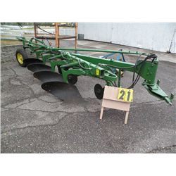 John Deere 4-16 Hyd trip plow SN# 101184