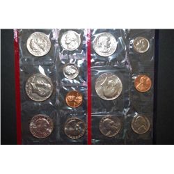 1981 US Mint Coin Set; P&D Mints; UNC; EST. $10-15